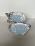 Oyster shell candle